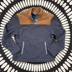 Title Nine Callitrix Pullover